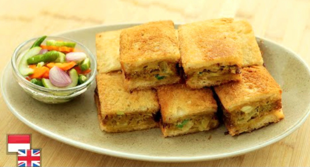 Martabak telur roti tawar ala Chef Devina Hermawan, praktis tanpa kulit dadar.