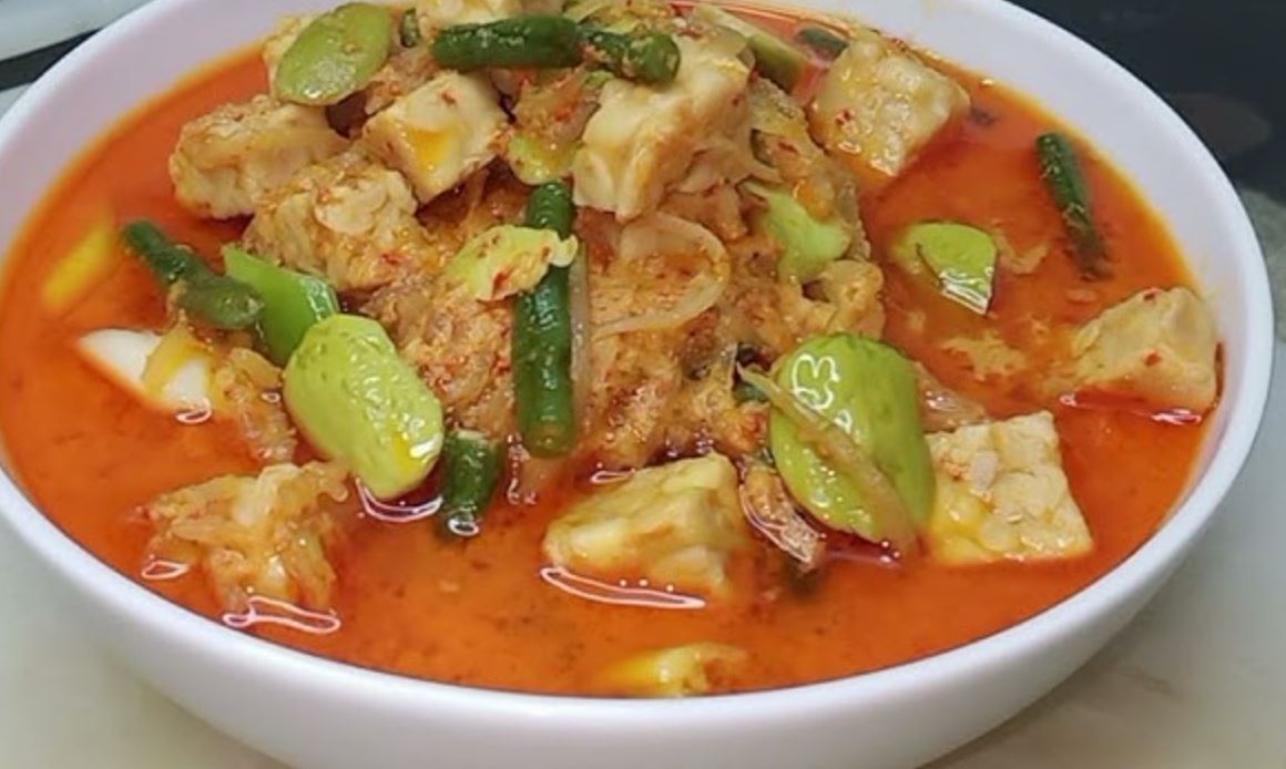 Lezatnya sayur godog pepaya muda.