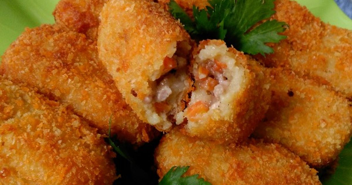 Ilustrasi Kroket Kentang Isi Ayam Wortel