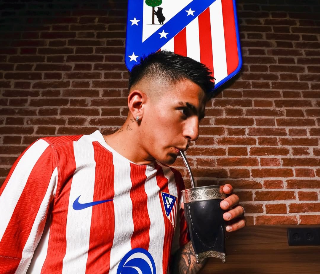 Thiago Almada menjadi pemain baru Atletico Madrid.