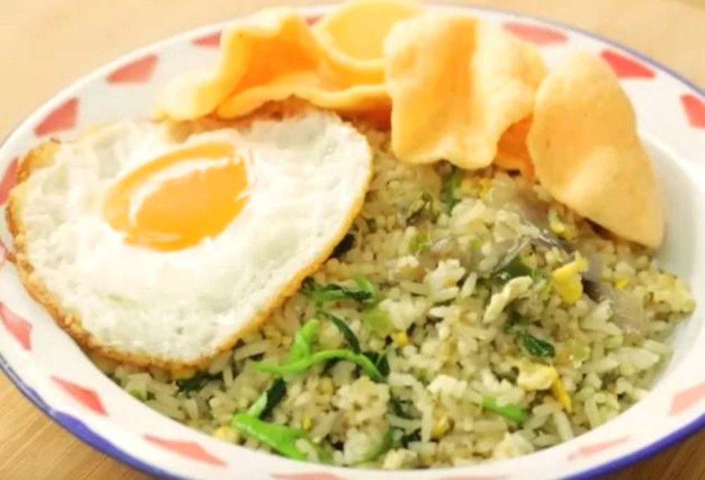 Nasi goreng kampung ala Chef Devina Hermawan.
