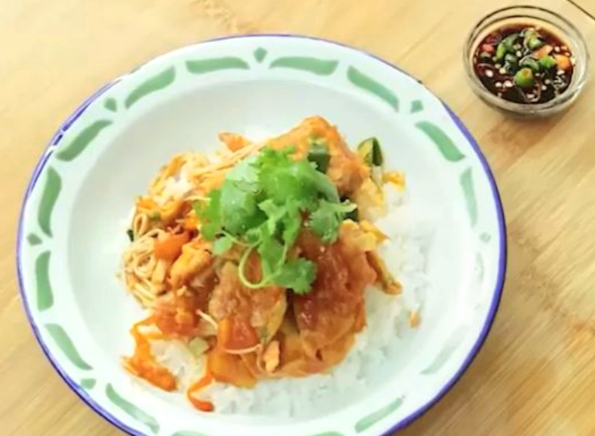Telur tomat ala Devina Hermawan, lauk simpel anti gagal, cocok jadi menu keluarga dan bekal praktis.