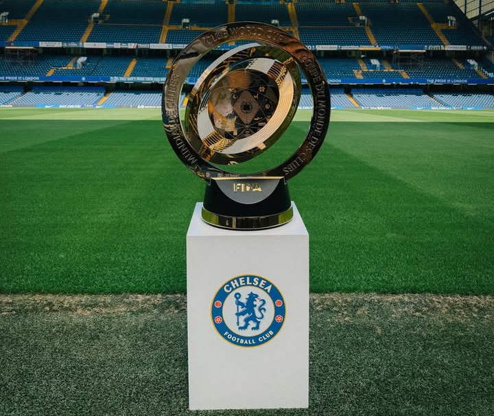 Tropi Piala Dunia Antarklub 2025 milik Chelsea FC.