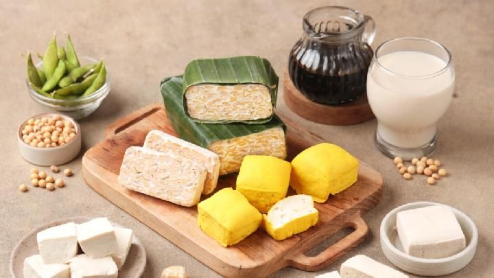 Makanan sehat kaya protein.  