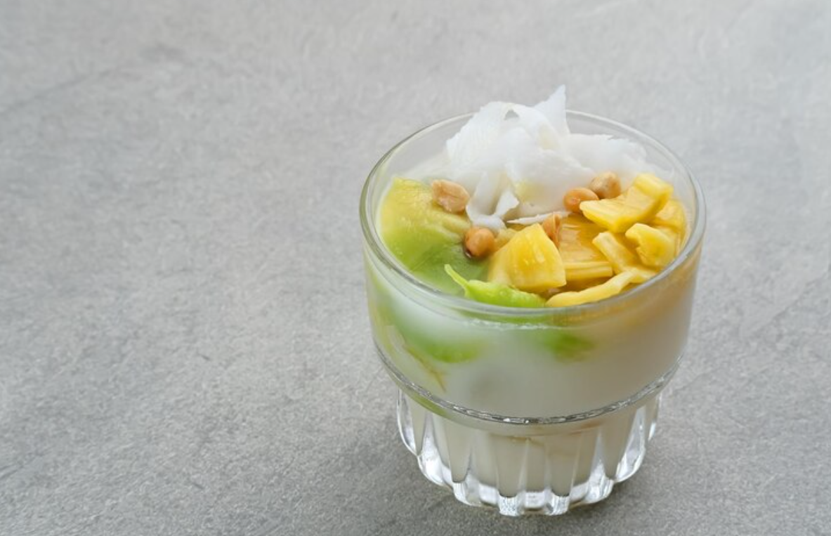Saatnya segarkan diri dengan Es Teller creamy yang satu ini!