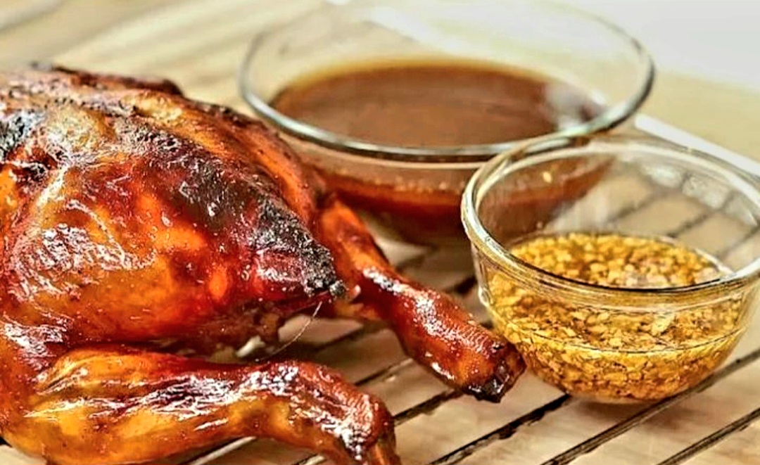 Ayam peking ala Chef Devina Hermawan, kulit crispy dan daging juicy.