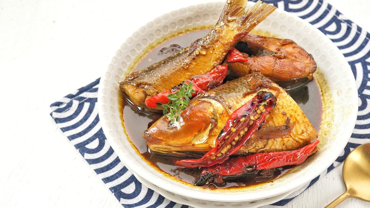 Ilustrasi Ikan Bandeng Bumbu Rujak