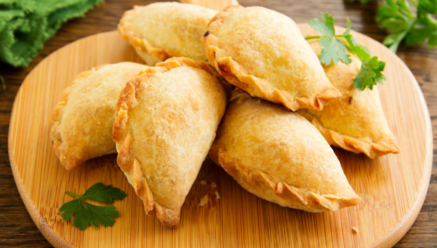 Kue panada khas Manado