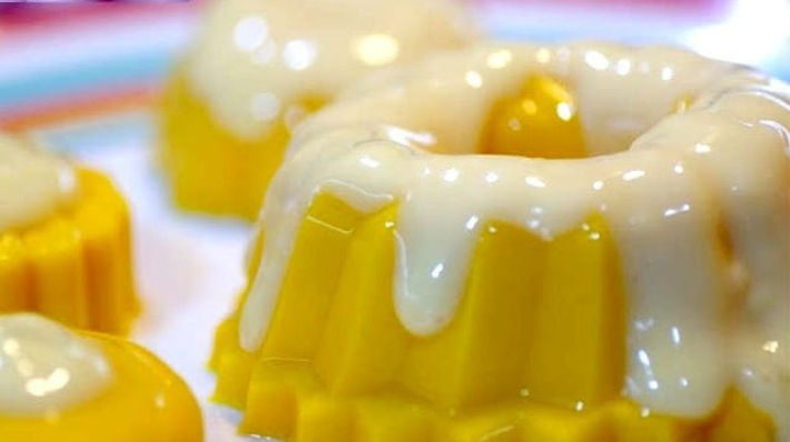 Ilustrasi puding jagung susu manis.