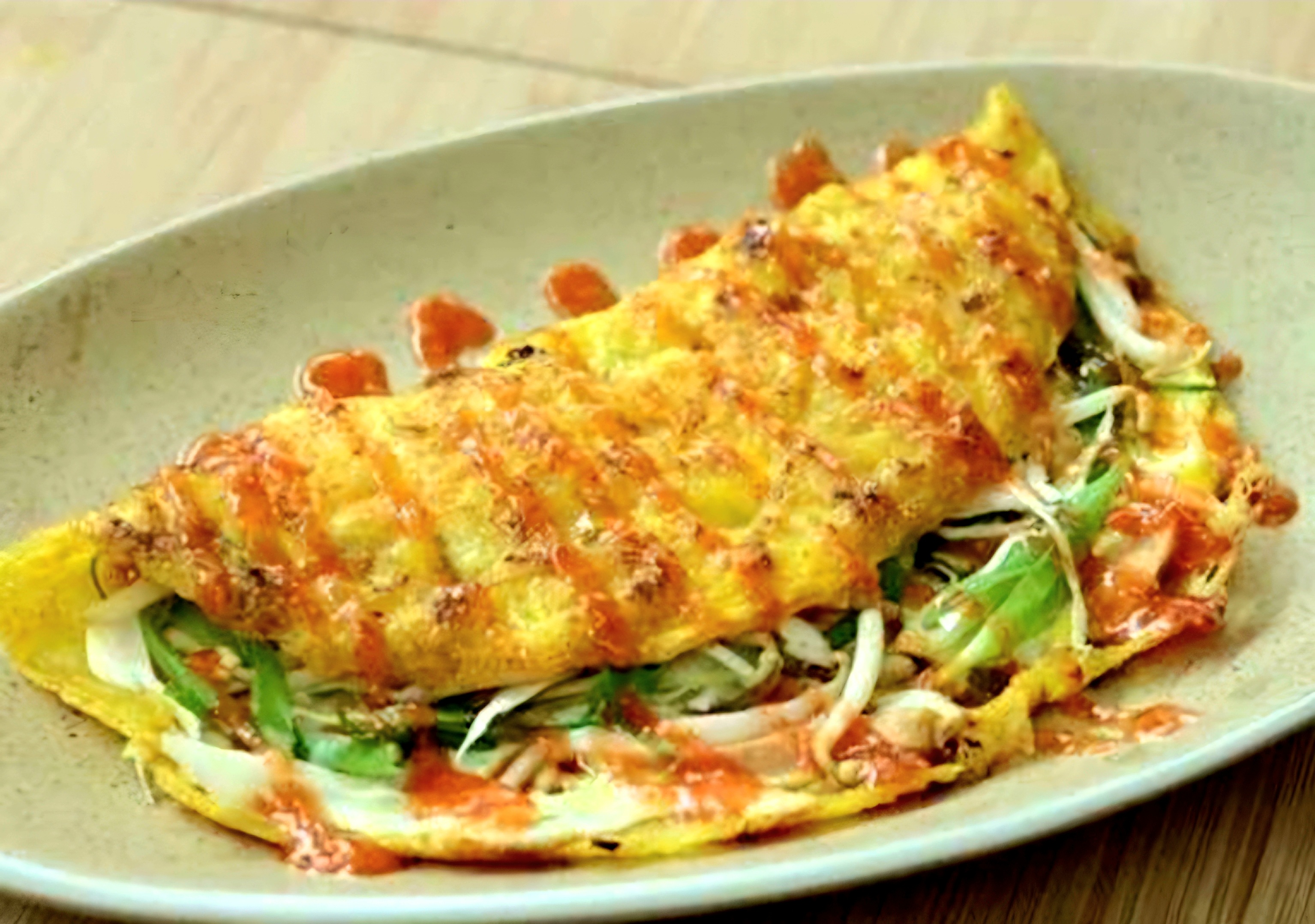 Telur dadar krispy ala Chef Devina, garing di luar lembut di dalam.