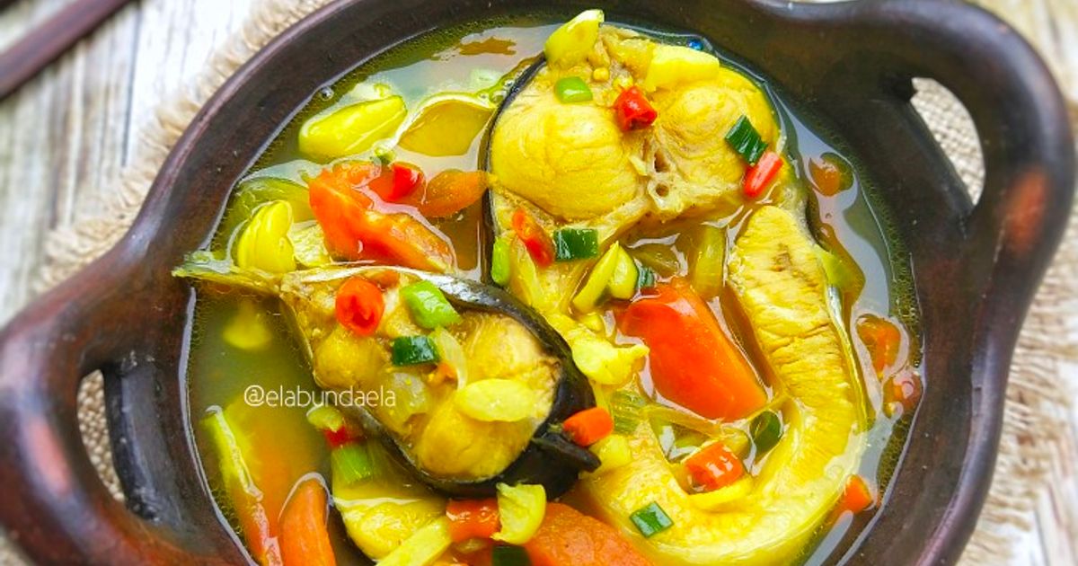 Ilustrasi Ikan Patin Kuah Kuning