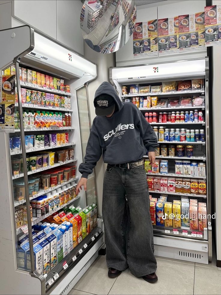 Tren busana anak muda 2025.