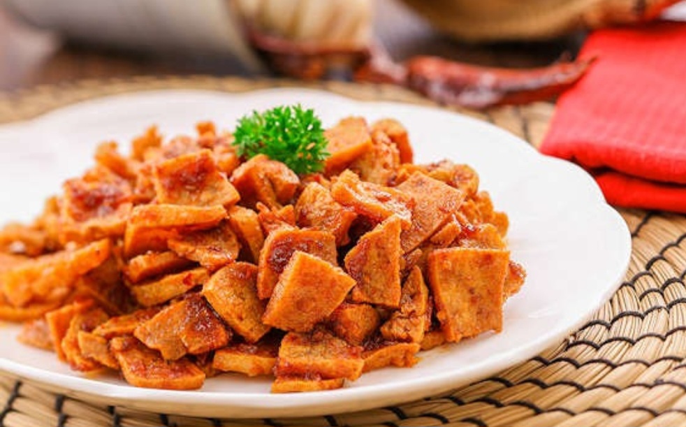 Tahu tumis praktis ala anak kos, cuma modal tahu dan bumbu dapur!