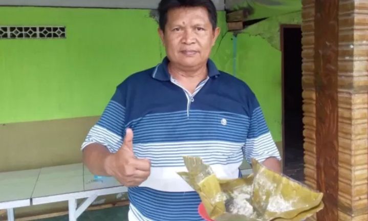 Ilustrasi botok tawon salah satu makanan khas Ngawi.