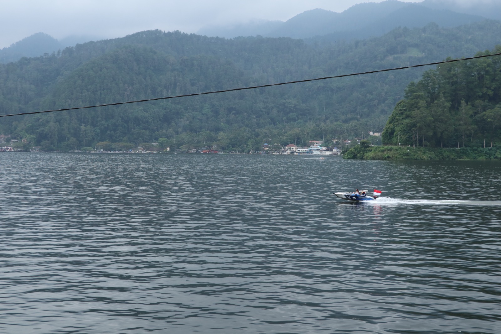Pesona Telaga Ngebel jadi magnet utama. Tiga desa penyangga disiapkan sebagai destinasi tambahan. FOTO: SUGENG DWI N./JAWA POS RADAR PONOROGO