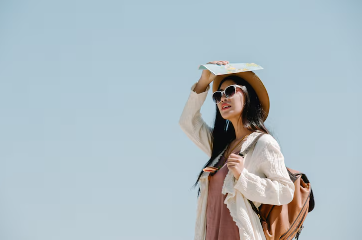 Usia 40+ bukan penghalang liburan seru! Nikmati traveling santai yang menyegarkan tubuh dan hati.