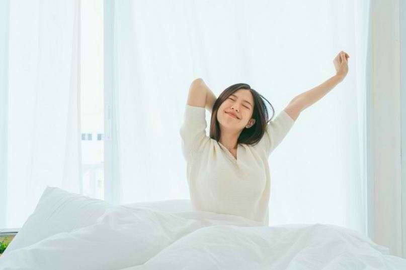 Ilustrasi mengatasi rasa kantuk setelah bangun tidur.
