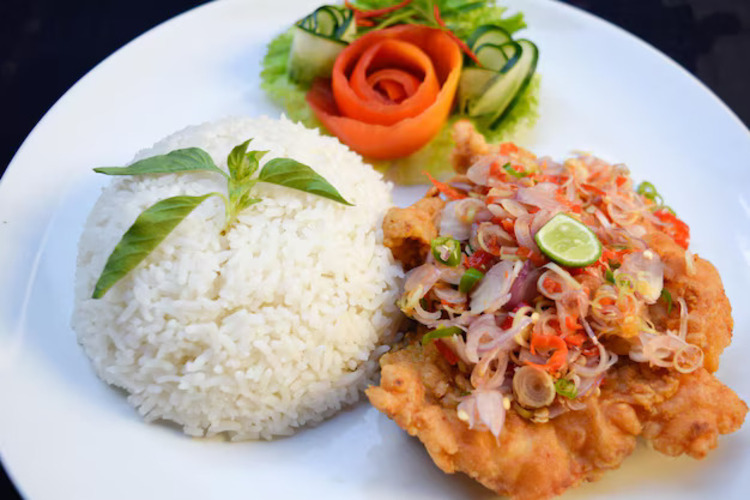 Ilustrasi Ayam Goreng Sambal Matah