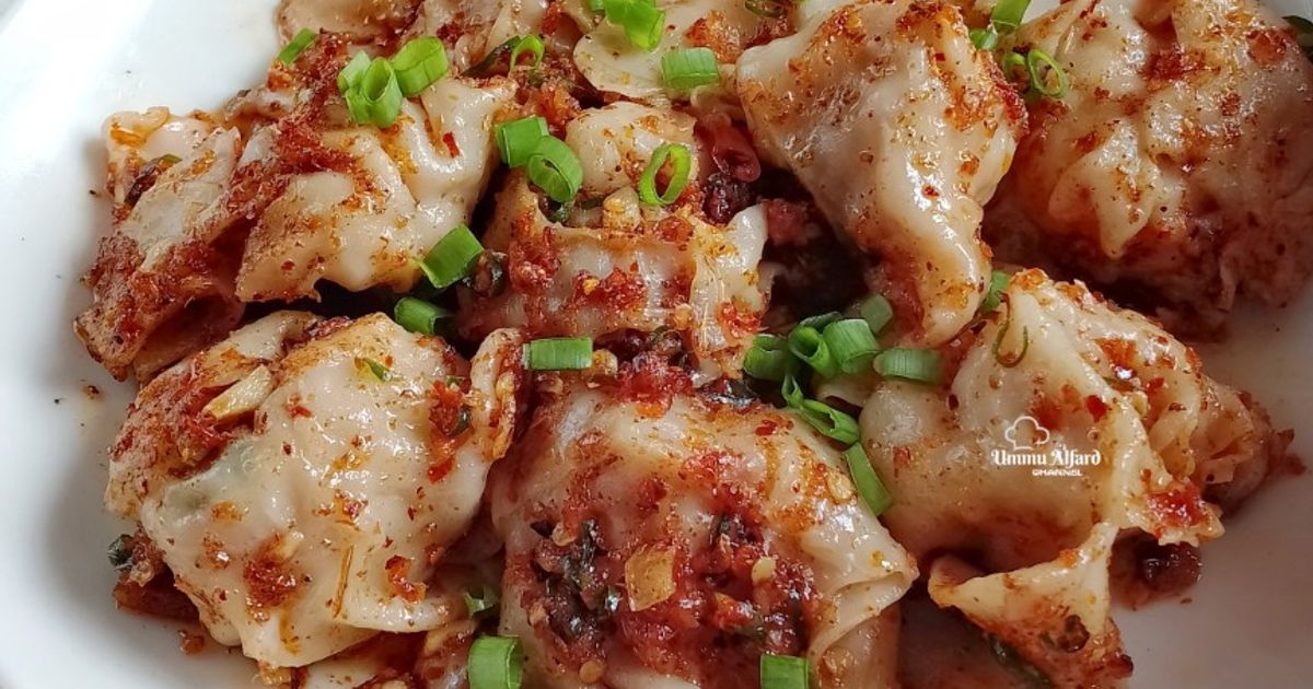 Ilustrasi Chilli Oil Dumplings