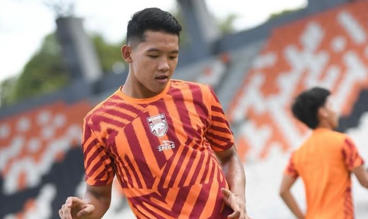 Muhammad Alfharezzi Buffon resmi kembali bergabung ke skuat Borneo FC.
