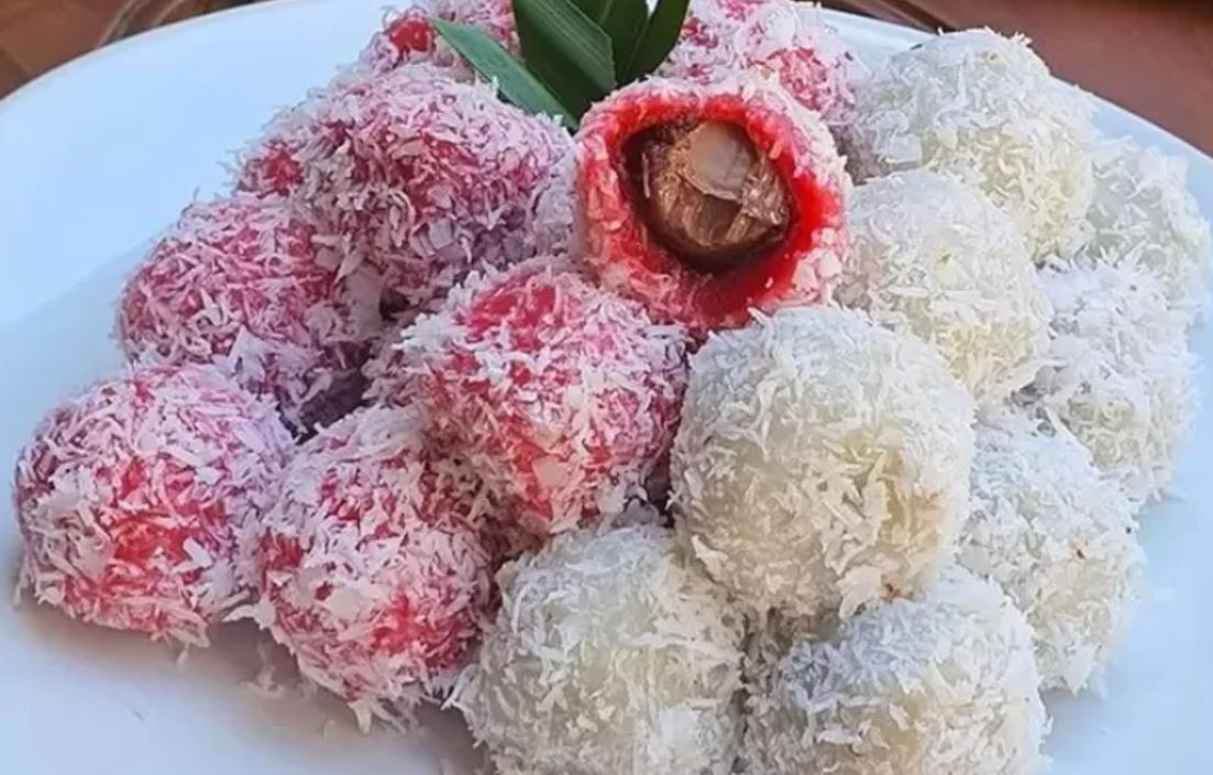 Resep klepon merah putih cocok untuk Agustusan.