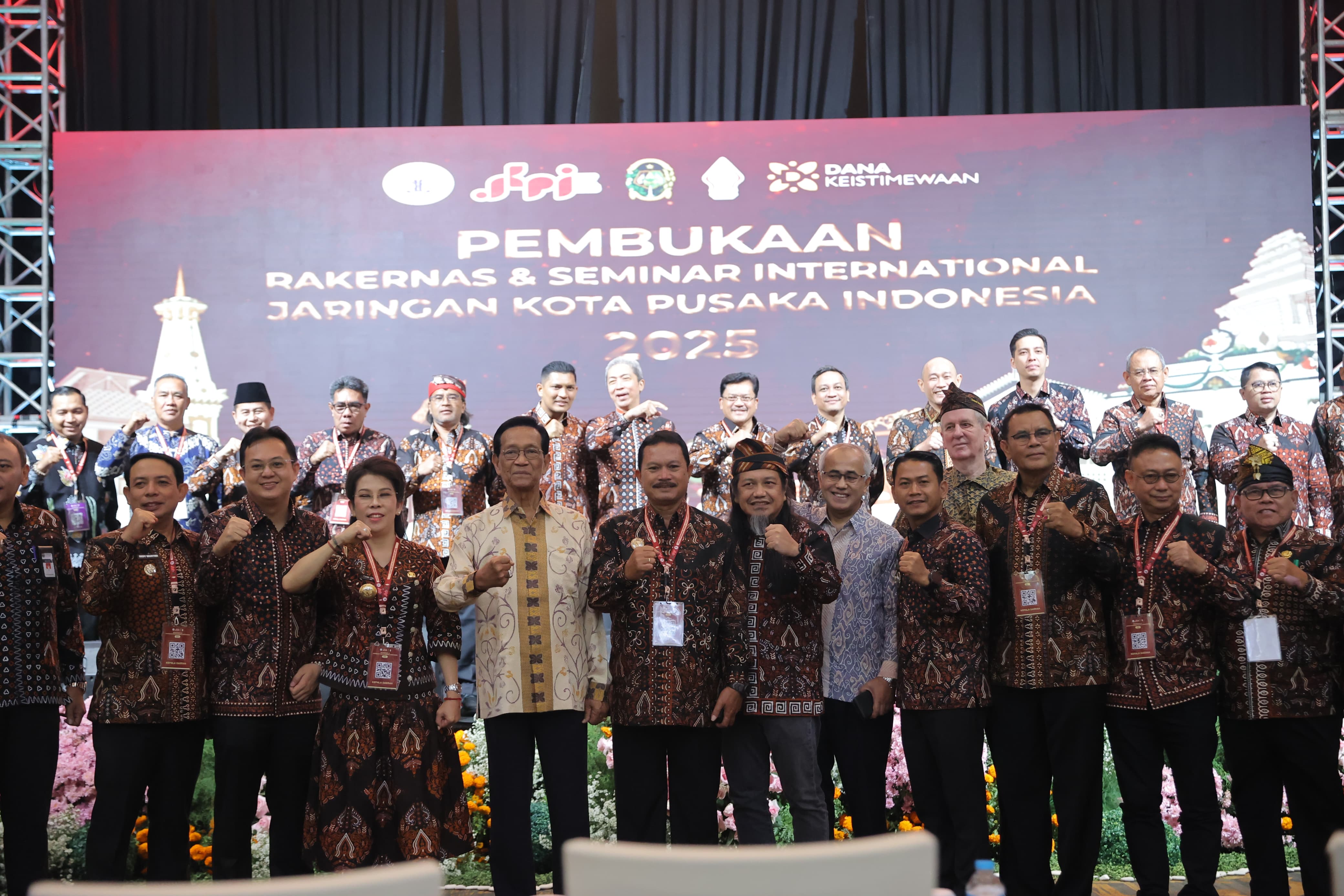 Wali Kota Madiun Maidi menghadiri Rakernas XI JKPI 2025 di Yogyakarta bersama 58 kepala daerah se-Indonesia. FOTO: WS HENDRO/DISKOMINFO KOTA MADIUN
