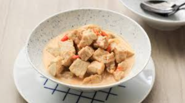 Tahu tempe santan pedas: gurih, pedas, dan bikin nambah nasi terus!