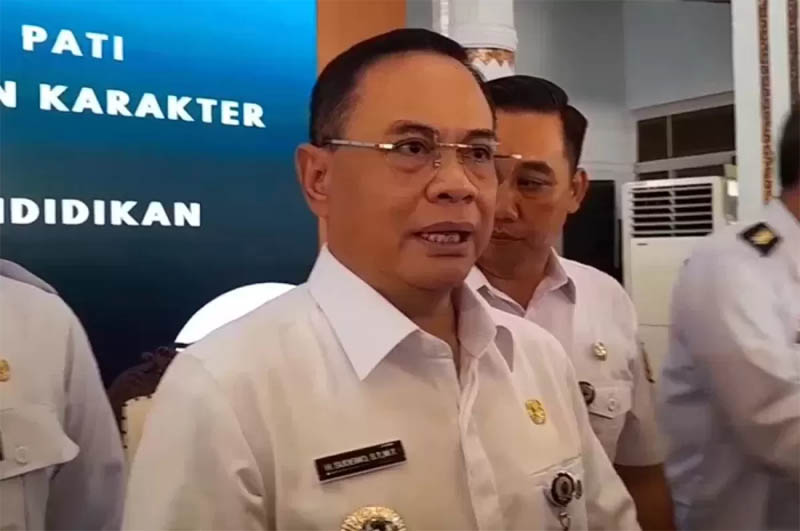 Bupati Pati, Sudewo. Ia memberikan pernyataan resmi terkait pembatalan kenaikan PBB-P2 sebesar 250 persen.