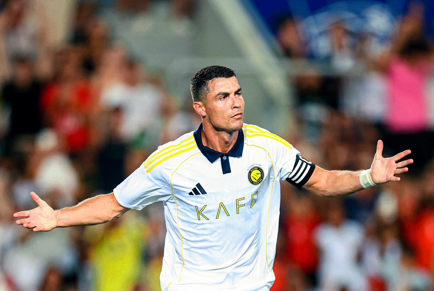Ronaldo cetat hattrick tadi malam.