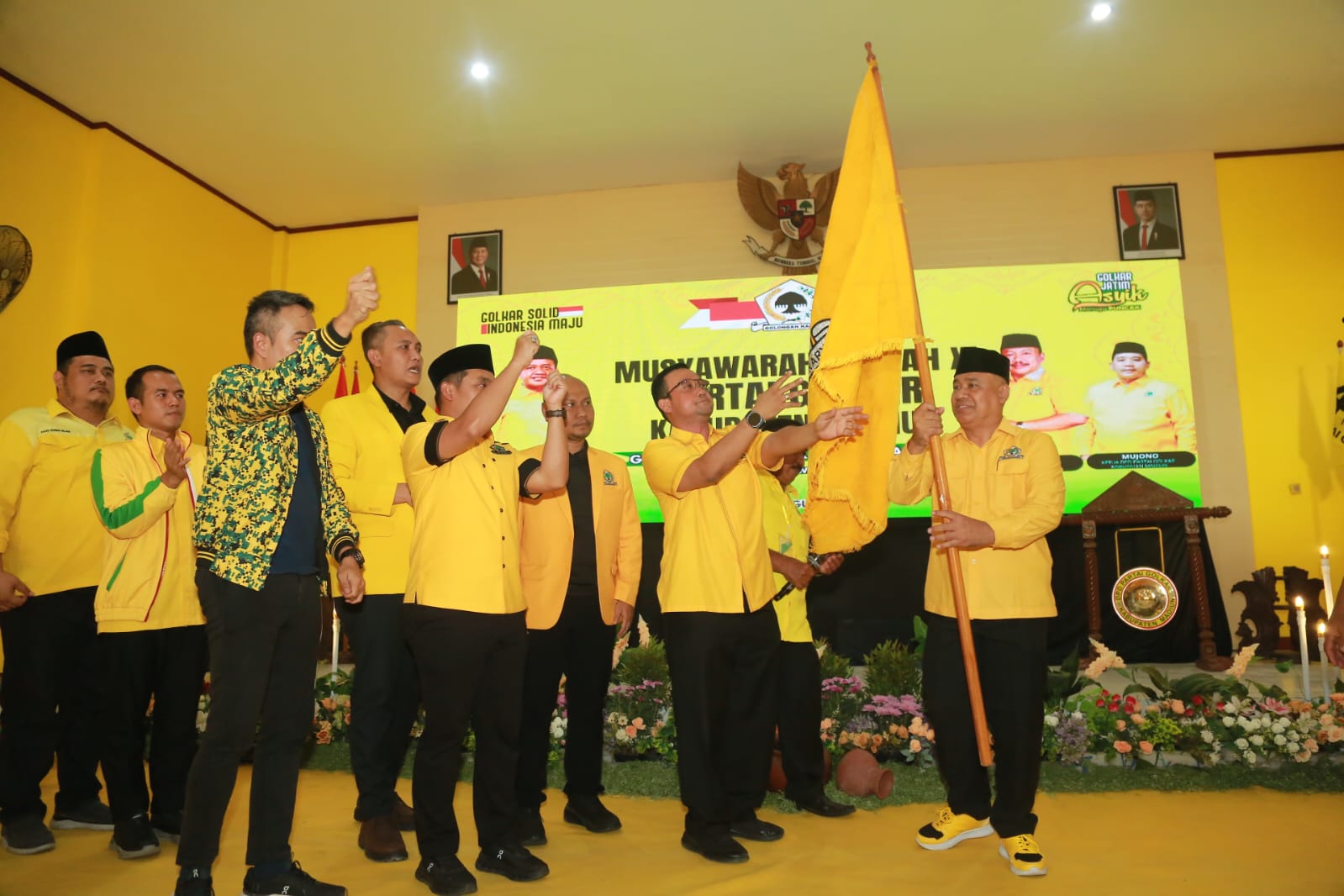Mashudi resmi terpilih secara aklamasi sebagai ketua DPD Partai Golkar Kabupaten Madiun.