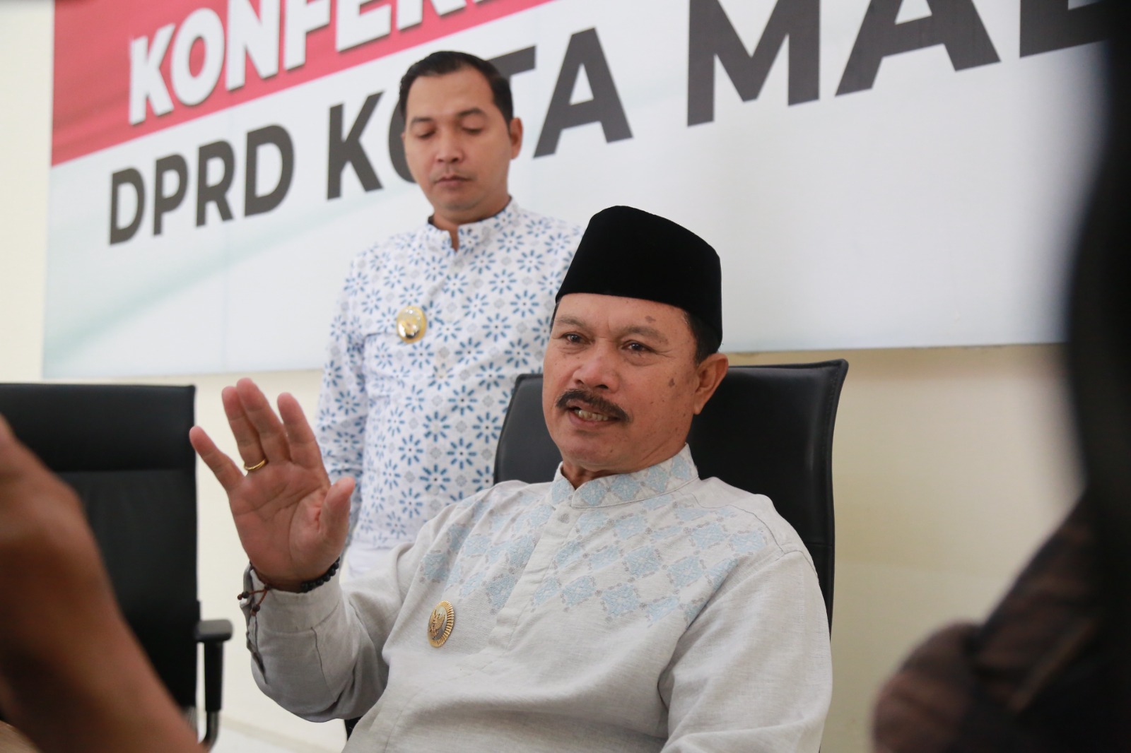 Wali Kota Madiun Maidi menjelaskan tentamg rencana pengadaan mesin incineratornpada tahun ini. BAGAS BIMANTARA/RADAR MADIUN