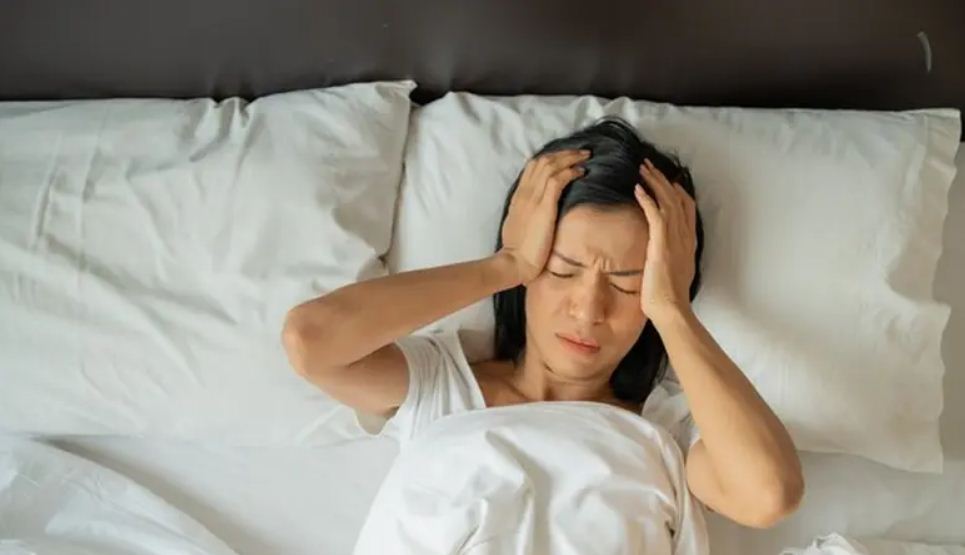 Ilustrasi tidur kurang nyenyak dan tidak teratur picu beragam penyakit.