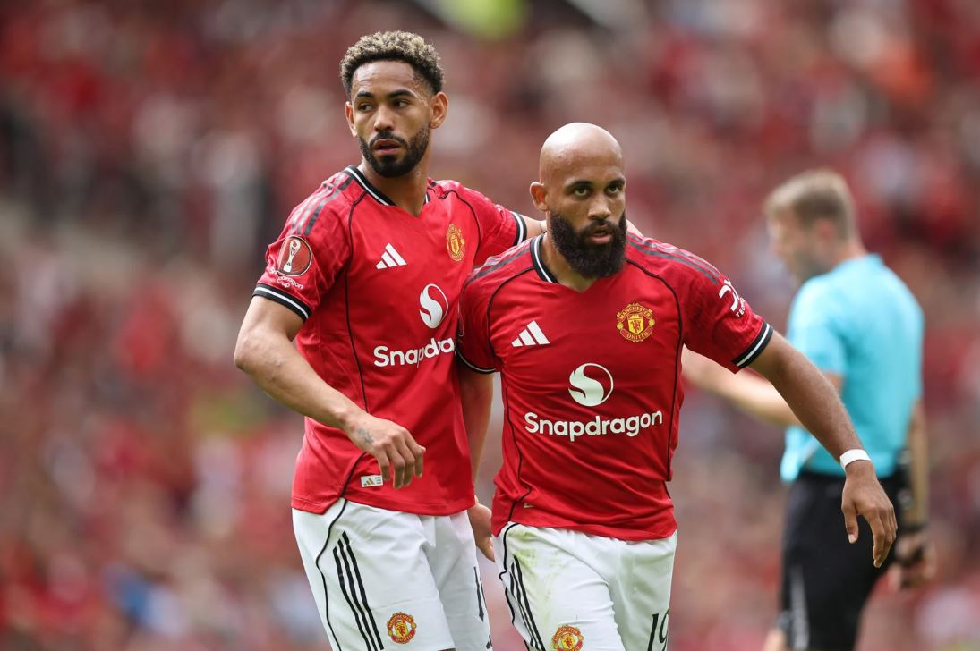 Duet baru Manchester United yang jadi andalan di lini serang, Matheus Cunha dan Bryan Mbeumo.