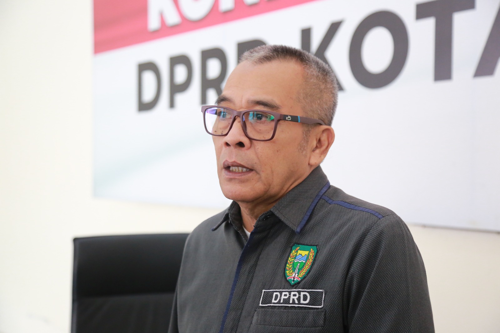 Ketua DPRD Kota Madiun Armaya memastikan pelantikan PAW Usman Ependi digelar besok (20/8) malam. BAGAS BIMANTARA/RADAR MADIUN