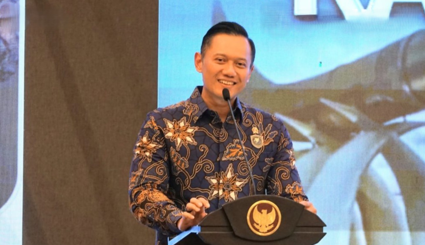 Menteri Koordinator Infrastruktur dan Pembangunan Kewilayahan RI Agus Harimurti Yudhoyono (AHY) saat Sarasehan Pawitandirogo.