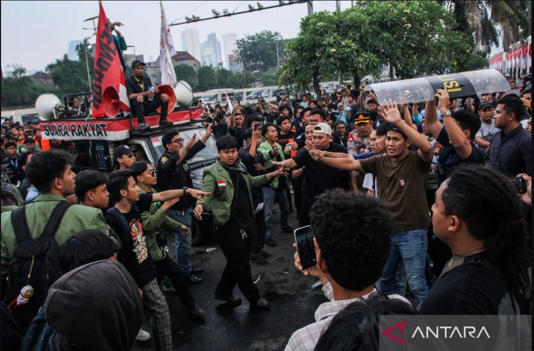 Kapolda janji lindungi jurnalis saat bertugas di lapangan usai kekerasan aparat terhadap pewarta foto ANTARA saat demo di DPR, Senin (19/8).