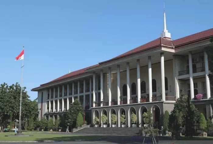 Ilustrasi Universitas Gadjah Mada (UGM). Salah satu tersangka kasus penculikand an pembunuhan kepala KCP BRI Cempaka Putih adalah mahasiswa semester 1.
