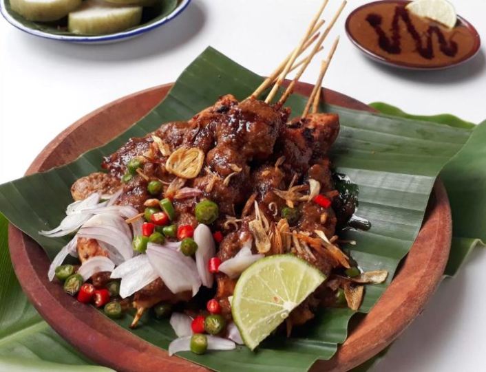 Ilustrasi makanan khas Madura.