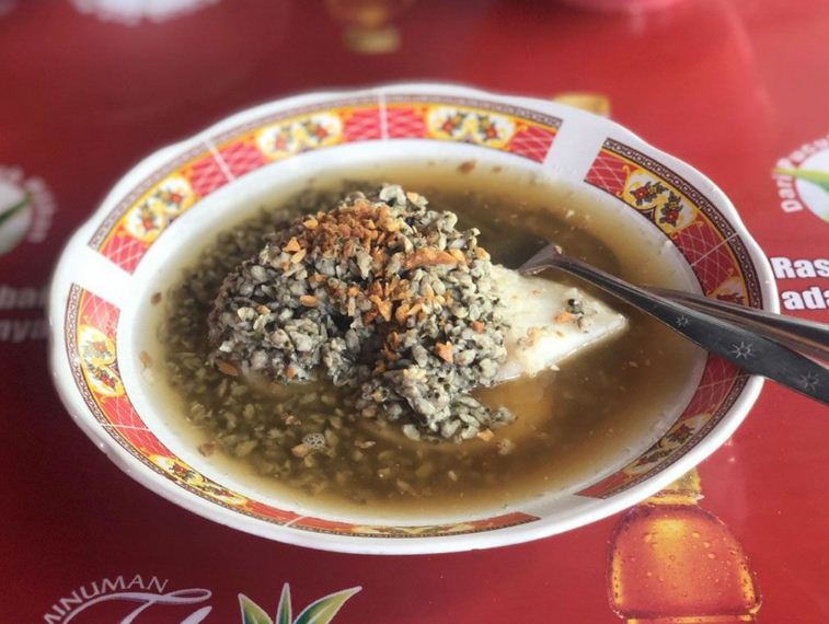 Ilustrasi kupang kraton makanan khas Pasuruan.