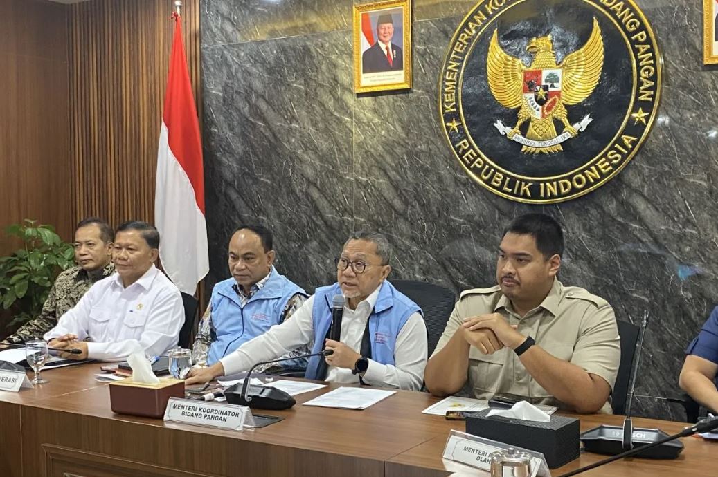 Kopdes Merah Putih kini bisa ajukan pinjaman ke bank Himbara dengan plafon Rp3 miliar, bunga 6%, tenor 6 tahun, plus grace period 6 bulan.