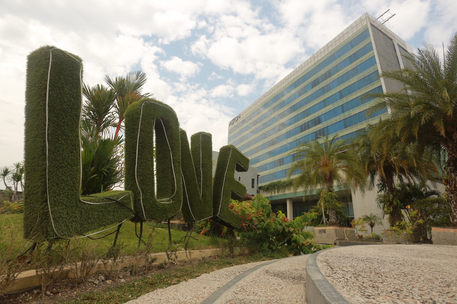 Suasana hotel di Kota Madiun yang mengalami lonjakan okupansi hingga 90 persen selama libur panjang Maulid Nabi Muhammad SAW. BAGAS BIMANTARA/JAWA POS RADAR MADIUN