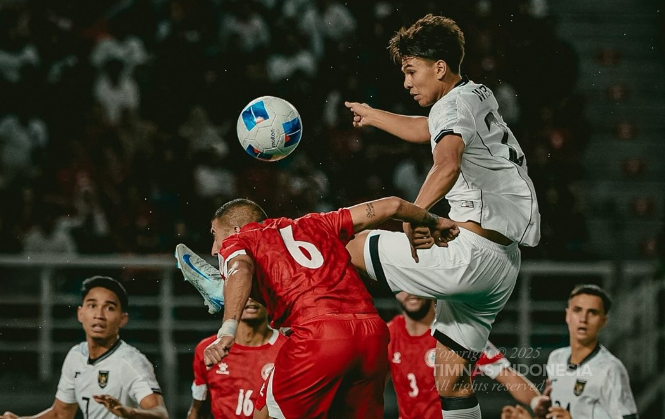 Aksi Adrian Wibowo, penyerang LAFC, di laga debut bersama Timnas Indonesia.
