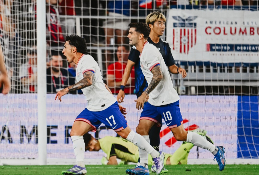 AS menang 2-0 atas Jepang