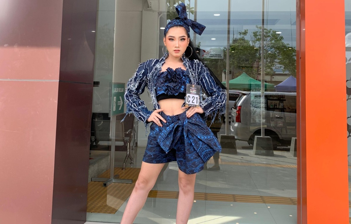 Siswi SMAN 1 Maospati ini semakin serius menekuni dunia modeling dan kerap tampil di berbagai panggung catwalk.