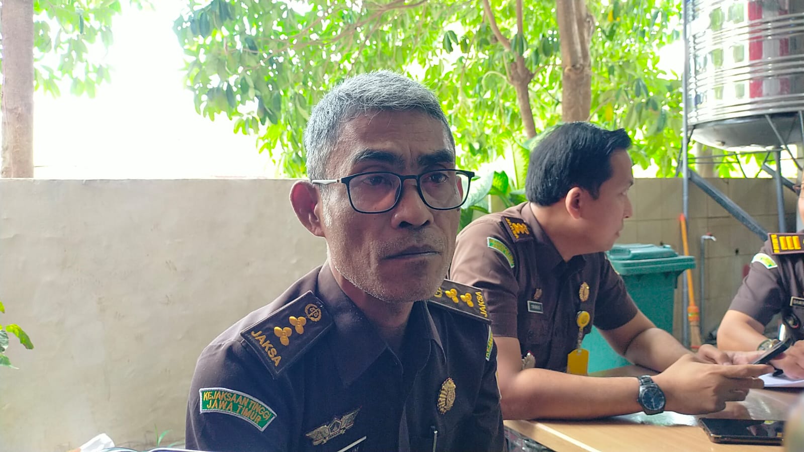 Kasi Pidsus Kejari Kota Madiun Arfan Halim menyampaikan keterangan terkait kasus dana LKK. Setelah Madiun Lor, kini pengusutan melebar ke Manguharjo. DOK RADAR MADIUN