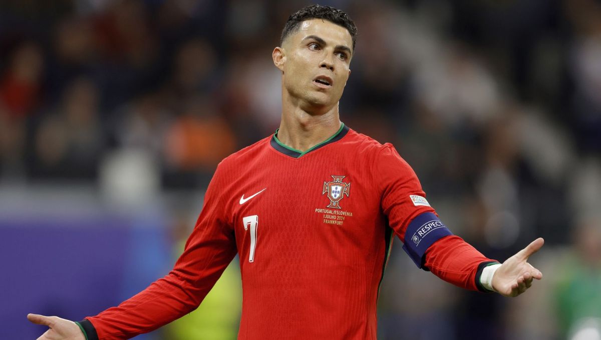 Cristiano Ronaldo pimpin Timnas Portugal.