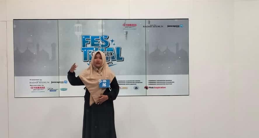Yacinta Dewari dari SMPN 5 Kota Madiun tampil penuh semangat di Festival Dai Cilik 2025