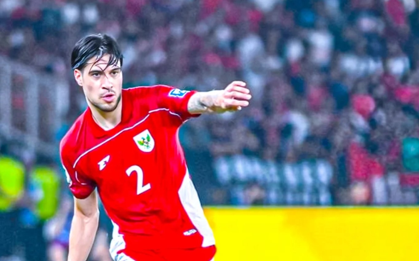 Aksi bek Timnas Indonesia, Kevin Diks.