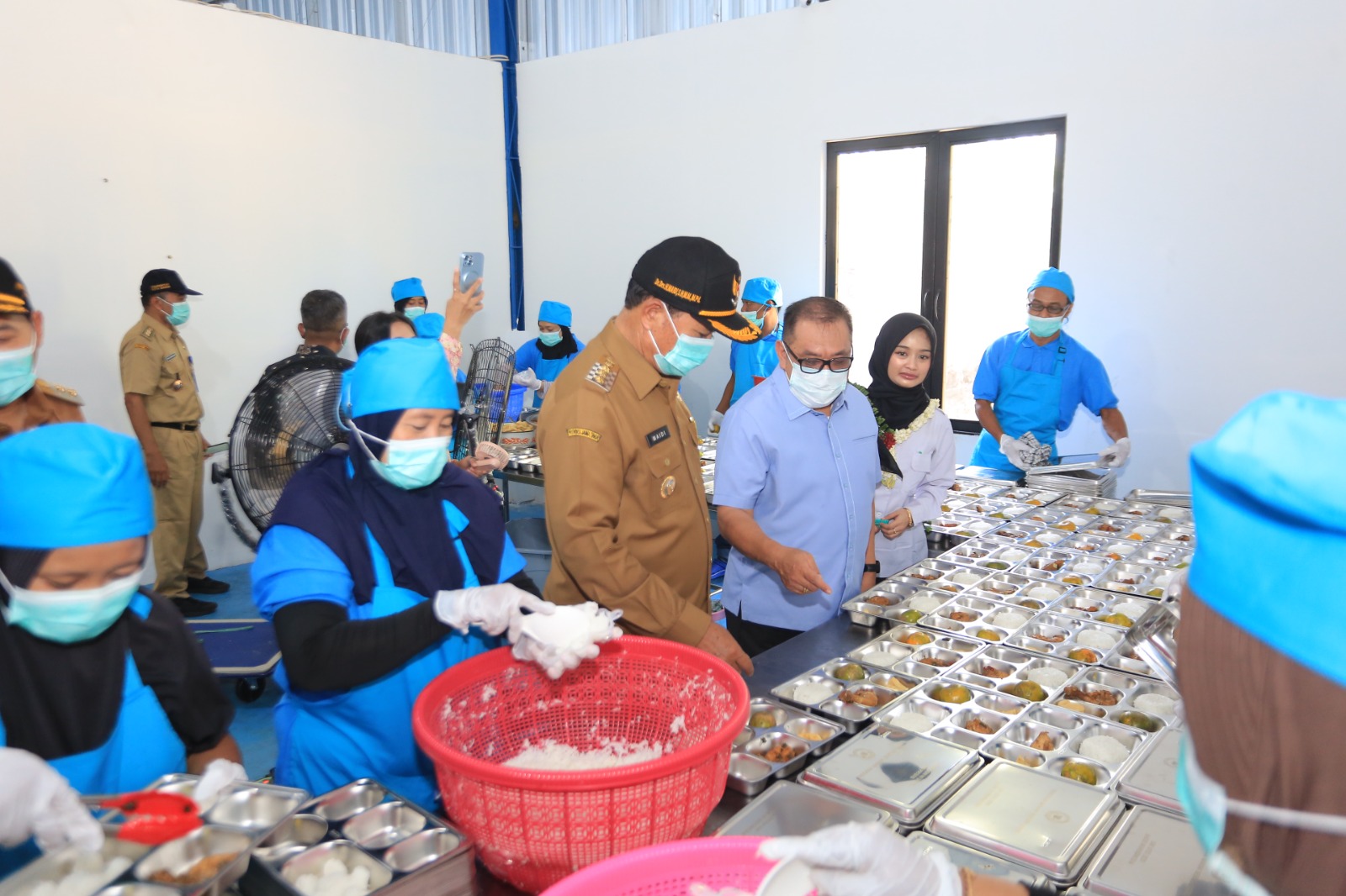 Seluruh dapur sehat MBG diwajibkan mengantongi Sertifikat Laik Higiene dan Sanitasi (SLHS) sesuai ketentuan Kemenkes. DOK RADAR MADIUN
