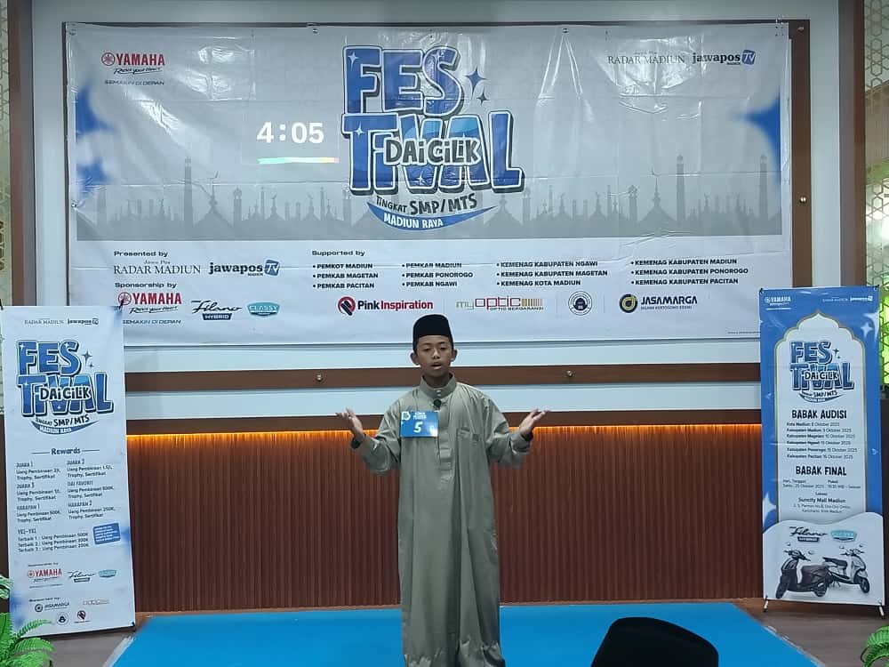 Habib Khairullah dari MTs Muhammadiyah Bandar Pacitan